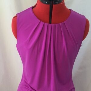 Sleeveless Fuchsia blouse